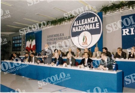 EVENTI DI PARTITO ASSEMBLEA CONGRESSUALE 3