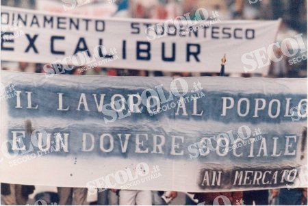 MOVIMENTI GIOVANILI AZIONE UNIVERSITARIA 2