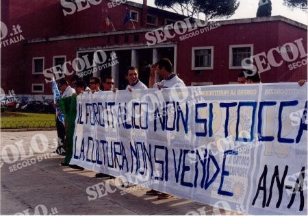 MOVIMENTI GIOVANILI AZIONE GIOVANI 23