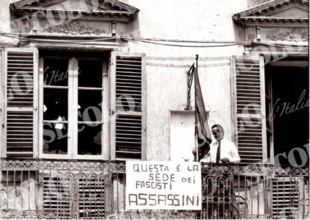 ATTENTATI A SEDI DI PARTITO FEDERAZIONI PROVINCIALI 27