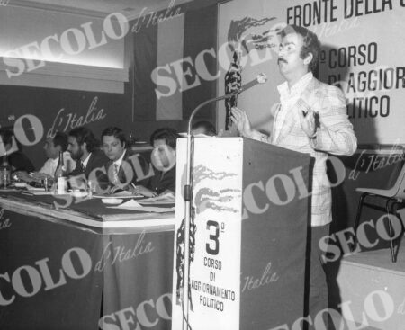 MOVIMENTI GIOVANILI FRONTE DELLA GIOVENTU’ 167