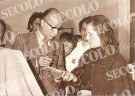 FERITI IN ATTENTATI LUCCHETTI 1