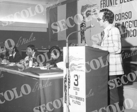 MOVIMENTI GIOVANILI FRONTE DELLA GIOVENTU’ 182