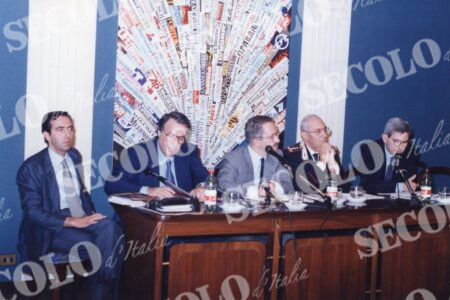 EVENTI DI PARTITO CONVEGNI 123