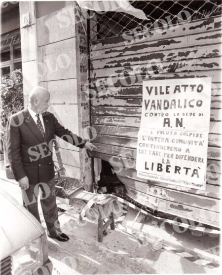 ATTENTATI A SEDI DI PARTITO CIRCOLI TERRITORIALI – LAZIO 1