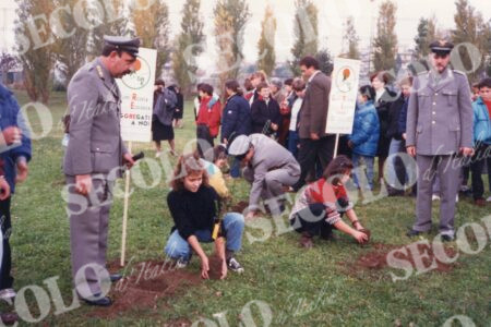 MOVIMENTI GIOVANILI – AMBIENTE G.R.E. (GRUPPI DI RICERCA ECOLOGICA) 1