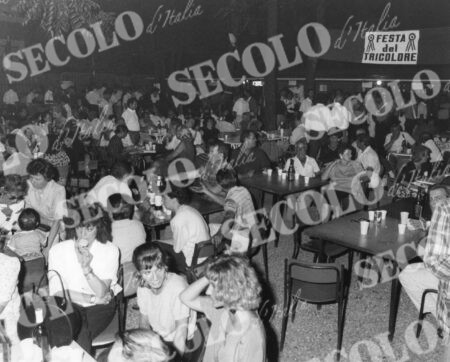 MANIFESTAZIONI PUBBLICHE TERRITORIO-FESTE TRICOLORI 1