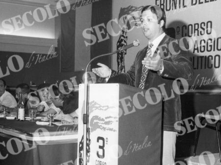 MOVIMENTI GIOVANILI FRONTE DELLA GIOVENTU’ 179