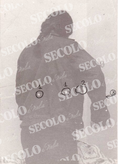 FERITI IN ATTENTATI PERSONA NON IDENTIFICABILE 6