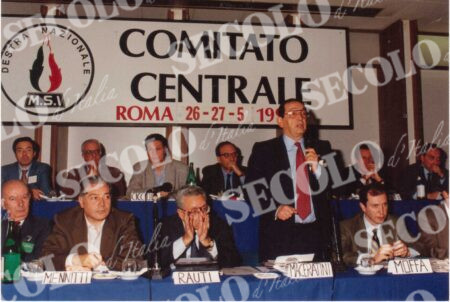 EVENTI DI PARTITO COMITATO CENTRALE 85