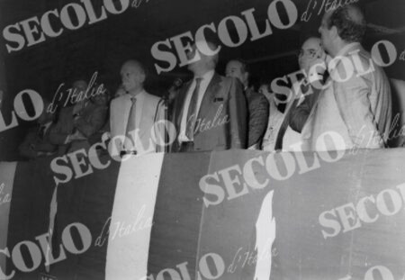 ELEZIONI COMIZI 249