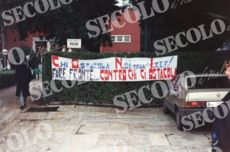 MOVIMENTI GIOVANILI FARE FRONTE (PER IL POTERE STUDENTESCO) 8