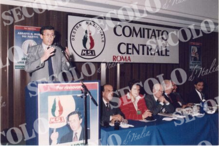 EVENTI DI PARTITO COMITATO CENTRALE 100