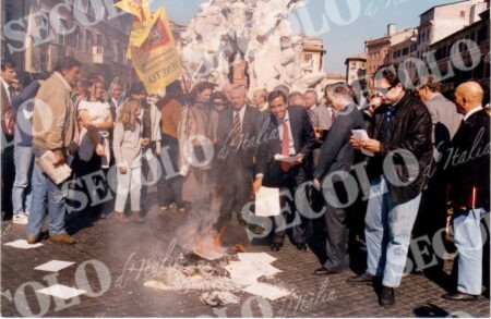 MANIFESTAZIONI PUBBLICHE INIZIATIVE DI PARLAMENTARI 13