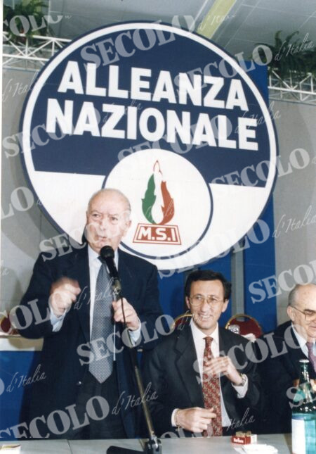 EVENTI DI PARTITO ASSEMBLEA CONGRESSUALE 32