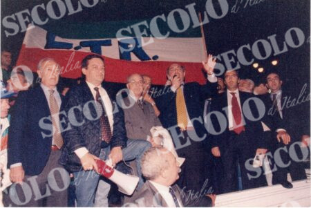 MANIFESTAZIONI PUBBLICHE ARGOMENTI VARI 86