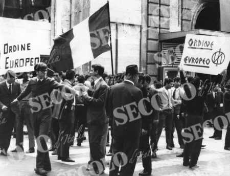MOVIMENTI GIOVANILI FRONTE DELLA GIOVENTU’ 203