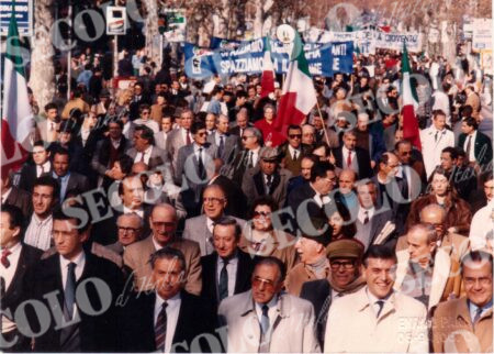 MANIFESTAZIONI PUBBLICHE ARGOMENTI VARI 10