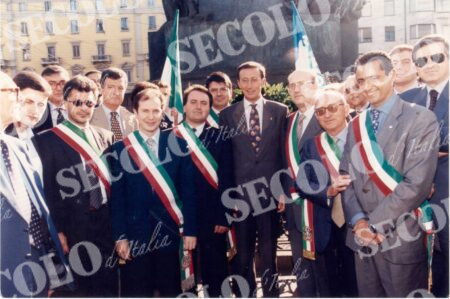 MANIFESTAZIONI PUBBLICHE ARGOMENTI VARI 19