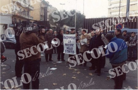 MANIFESTAZIONI PUBBLICHE SOVRANITA’ DELLO STATO 1