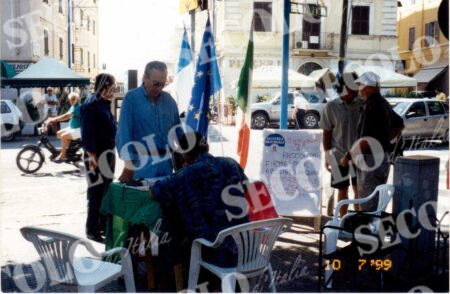 MANIFESTAZIONI PUBBLICHE TERRITORIO- RACCOLTA FIRME 27